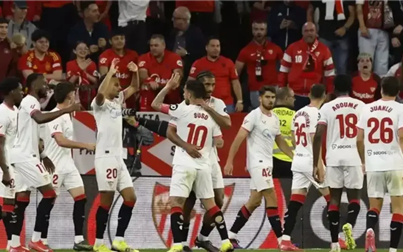 إشبيلية يحقق فوزا ثمينا أمام ريال سوسيداد في الدوري الإسباني